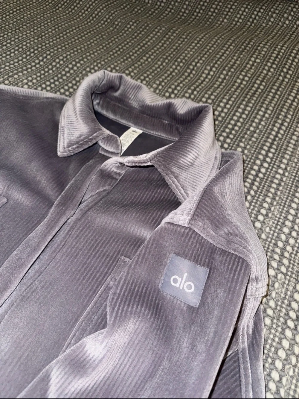 Alo Ribbed Velour Mountain Side Shacket - Fog size Large NWOT